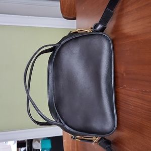 Madewell Sydney zip top crossbody bag